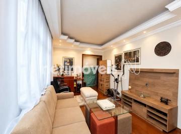 Sala · Apartamento amplo, claro e muito bem conservado, em excelente localização na Rua