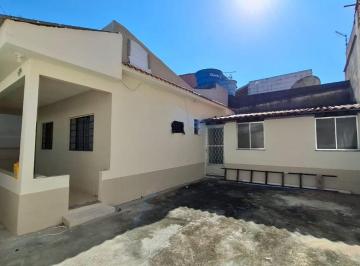 Casa de 2 quartos, São Gonçalo · Vende casa 2qtos em São Gonçalo no bairro Rocha
