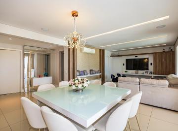 Sala de estar e jantar integradas, ampla e ilumina · Reserva Ecoville · 166 m² · 3 suítes · 3 vagas · 22º andar