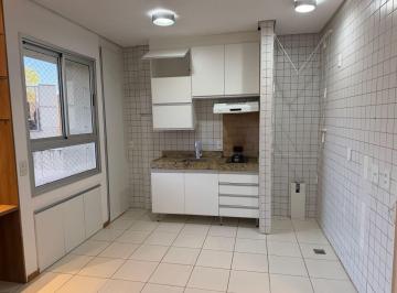 Apartamento de 2 quartos, Brasília · Duplex com 2 quartos, ar condicionado, reformado com bastante armários, vg garagem