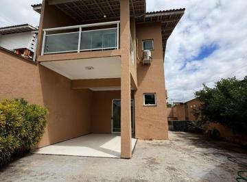Casa · 93m² · 3 Quartos · 2 Vagas · Casa Duplex de Esquina - Eusébio