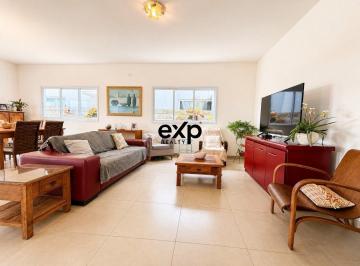 Casa · 222m² · 3 Quartos · 2 Vagas · Casa - Condomínio Via Castelli - Louveira/SP