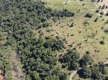 Rural 1600000m² Venda Conjunto Habitacional Antonio Hermínio Delevedove · Fazenda / Sítio para venda em Anhumas de 150.00m² com 2 Quartos, 1 Suite e 2 Garagens