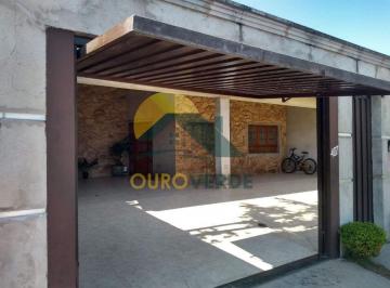 Casa · 220m² · 3 Quartos · 5 Vagas · Casa para venda em Vila Aeroporto de 220.00m² com 3 Quartos, 1 Suite e 5 Garagens