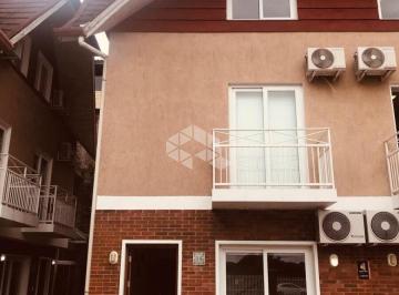 Casa · 105m² · 3 Quartos · 1 Vaga · Casa com 3 dormitórios e 1 suíte à venda no bairro Vila Maggi em Canela/RS