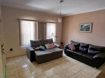 Casa · 250m² · 3 Quartos · 1 Vaga · Oportunidade - Casa - Jardim Paraíso - Jacareí - 3 Dormitórios - 250m².