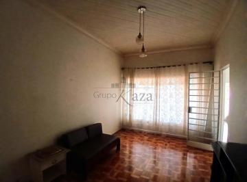 Casa de 3 quartos, Jacareí · Casa de 500 m² com 3 quartos à venda no Centro