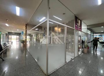 Comercial · 17m² · 1 Vaga · Box comercial para alugar Mercadão Campolim Sorocaba Parque Campolim 17,5m²