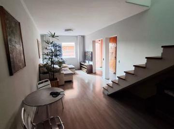 Casa de 3 quartos, São Paulo · Sobrado à venda no Jaguaré com 3 quartos e 5 vagas no Jaguaré / Butantã. FL64
