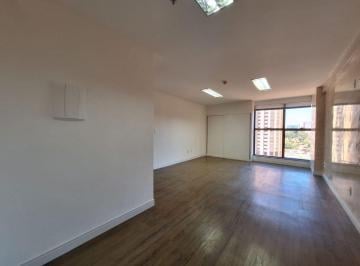 Comercial , Brasília · SAUS QD 04 VICTORIA OFFICE TOWER, SALA REFORMADA NO ÚLTIMO ANDAR, VISTA LIVRE!
