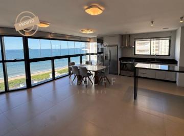 Apartamento de 3 quartos, Balneário Piçarras · JD1796 - Apartamento Frente Mar com Vista Definitiva em Balneário Piçarras/SC