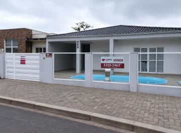 Casa de 5 quartos, Paranaguá · Casa espetacular com 5 quartos a 1 Quadra do Mar