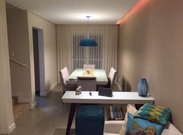 Casa en Venda de 3 quartos Centro · Casa de 200 m² com 3 quartos à venda no Centro
