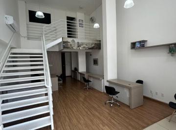 Foto 01 · Sala à venda em Joinville-SC, Bucarein: 1 sala, 1 banheiro, 1 vaga, 89,84 m² de área privativa.