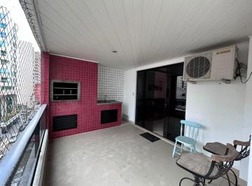 Apartamento de 3 quartos, Itapema · Apartamento 3 dormitórios na Meia Praia