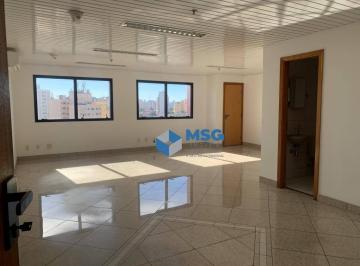 2f5a2de5a983acf2e5461e8847cdb9e449559817 · Sala Comercial - Próxima ao Metrô Praça da Árvore!