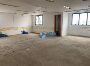 0b4b219fa19a49ef4d6efc4c7b8f6edebc17c40a · Conjunto Comercial Próximo ao Metrô | Prédio em Destaque com Auditório