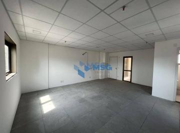 69d4b3582e5a0ff264b227d87f491fb7680347f8 · Escritório Comercial de 110m² com 2 Vagas e Vista Privilegiada para o Porto