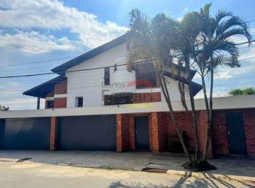 Casa de 4 quartos, Mairiporã · Casa alto padrão na Serra da Cantareira para locação 4 Dormitórios, piscina, área goumert