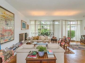 Casa · 495m² · 4 Quartos · 4 Vagas · Casa - Alto de Pinheiros - 4 Dormitórios - 351m².