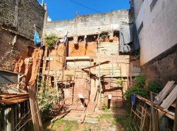 Terreno · 184m² · Terreno p0ara duas ruas Campo Limpo Jardim Maria Virginia ótima rua. Aceita financiamento