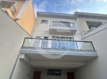 Casa · 205m² · 3 Quartos · 4 Vagas · Sobrado em Vila Monumento