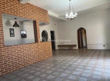 Casa · 436m² · 5 Quartos · 11 Vagas · Ampla casa de 5 quartos no Mansões Santo Antônio