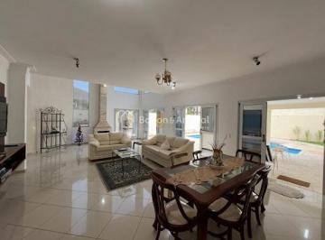 Casa · 310m² · 4 Quartos · 6 Vagas · Casa à Venda no Condomínio Millenium em Valinhos/SP