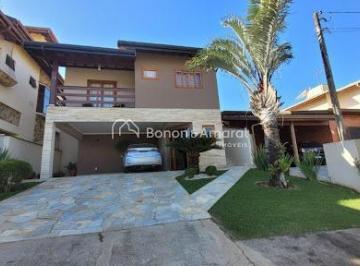Casa · 193m² · 3 Quartos · 4 Vagas · "Conforto e Lazer: Linda Casa com 3 Dormitórios em Condomínio Exclusivo!"