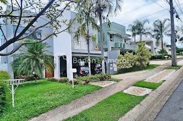 Casa · 274m² · 3 Quartos · 4 Vagas · Casa de condominio a venda no Parque das Quaresmeiras em Campinas!!