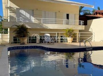 Casa · 339m² · 4 Quartos · 6 Vagas · Casa de alto padrão com 4 quartos, 2 suítes, piscina, 340 m² no Condomínio Villa