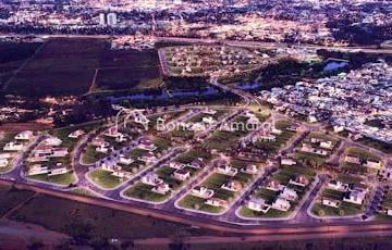 Terreno · 11m² · Excelente terreno de 300m2 em Paulínia, com ótima localização