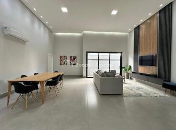 Casa · 244m² · 3 Quartos · 4 Vagas · Casa de Condomínio 03 suítes à Venda noCondomínio Villa Lobos em Paulínia.