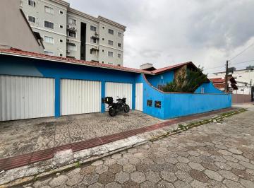 202609211636425115.jpeg · Casas 3 e 4 Quartos para Locação em Itajaí, Dom Bosco, 4 dormitórios, 1 suíte, 1 banheiro, 2 vagas