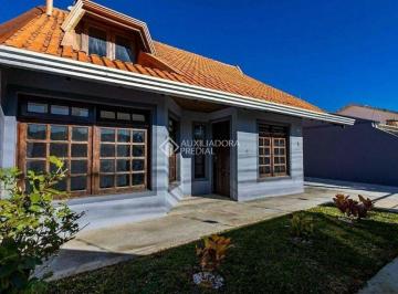 Casa · 236m² · 3 Quartos · 4 Vagas · Casa com 03 quartos a venda no bairro Santa Quitéria