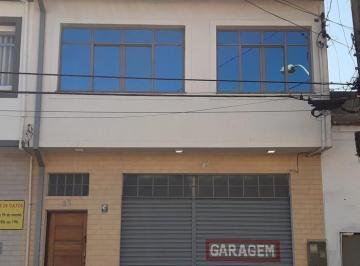 Casa · 238m² · 3 Quartos · 8 Vagas · Casa para venda em Centro de 238.00m² com 3 Quartos e 8 Garagens