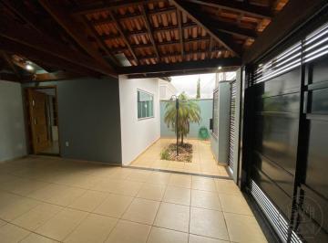 Casa de 2 quartos, Botucatu · Casa para venda em Jardim Paraíso de 149.99m² com 2 Quartos, 1 Suite e 2 Garagens