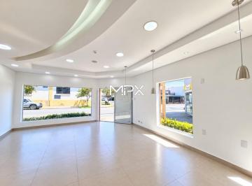 Comercial · 125m² · Salão para alugar no bairro Vila Rezende em Piracicaba