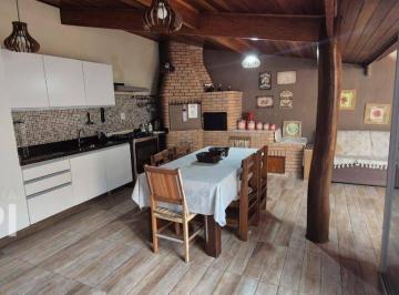 Casa · 140m² · 3 Quartos · 3 Vagas · Casa de Condomínio para venda em Condomínio Japi Ecovillage I de 140.00m² com 3 Quartos, 1 Suite e 3