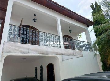 a4d0a33858f77dc4caf01089b13b1d0573562bf6 · Sobrado com piscina à venda no Jardim Bom Refúgio