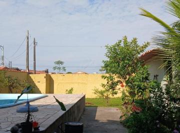 Casa · 282m² · 2 Quartos · 3 Vagas · CASA LOTE INTEIRO COM PISCINA - ITANHAÉM/SP
