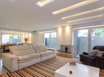 Casa de 3 quartos, São Paulo · Casa de 150 m² com 3 quartos à venda em Interlagos