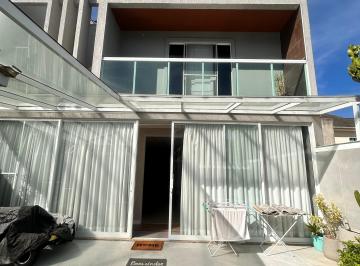Casa de 3 quartos, Rio de Janeiro · Casa Triplex de Alto Padrão com 3 Suítes e Área de Lazer Privativa