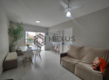 Foto · Apartamento com varanda reformado na região dos Hotéis da Praia da Enseada