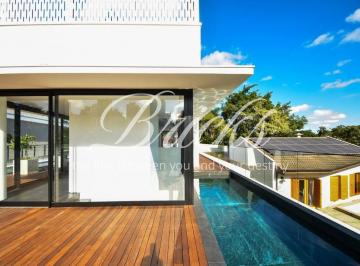 Casa · 517m² · 4 Quartos · 8 Vagas · CASA À VENDA NO JARDIM PAULISTA COM 4 SUÍTES, SUÍTE MASTER COM 2 BANHEIROS E 8 VAGAS