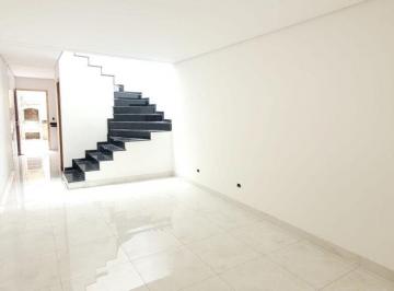 Casa · 95m² · 3 Quartos · 2 Vagas · Sobrado de fino acabamento