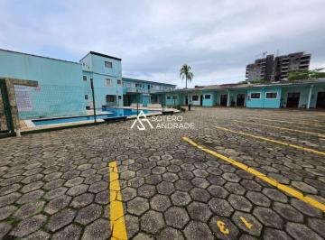 4a41e4de737d782f8a4c99e7a63e01acde2e2cc8 · Villagio a 30m da orla na Praia Massaguaçu