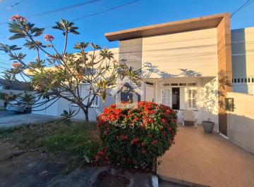 Casa à venda no Condomínio Costa Azul | Farolândia, Aracaju · Casa à venda no Condomínio Costa Azul | Farolândia, Aracaju