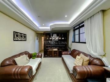 Casa · 190m² · 3 Quartos · 2 Vagas · Sobrado mobiliado com 3 dormitórios, 2 suítes, 190 m² e 2 vagas