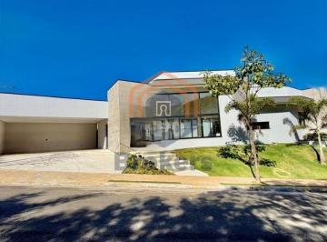 Casa · 292m² · 4 Quartos · 4 Vagas · Casa Térrea à Venda no Condomínio Villa Giardino Jardim Novo Mundo Jundiaí/SP